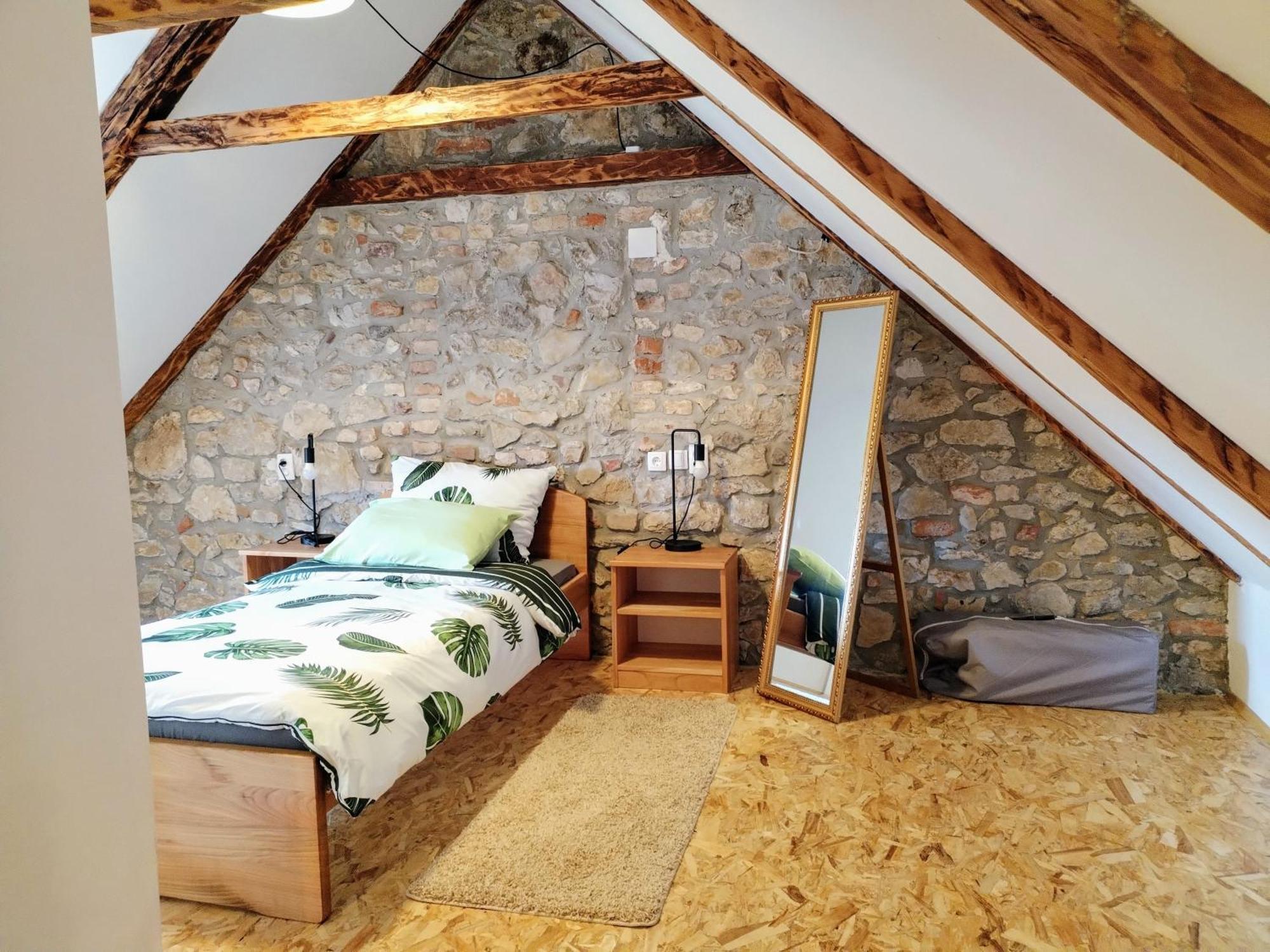 Apartment Tone Ogulin